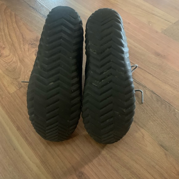 Sorel rain boots - olive green size 7 - Picture 3 of 4